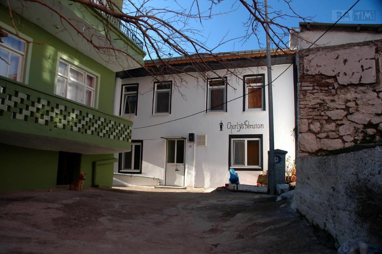 Charly'S Pension Egirdir Buitenkant foto